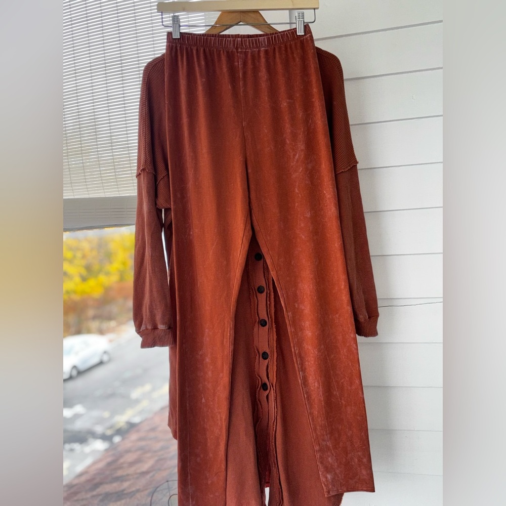 Rust Button-Up Oversized Long Shirt and Pants Set - Picture 6 of 13